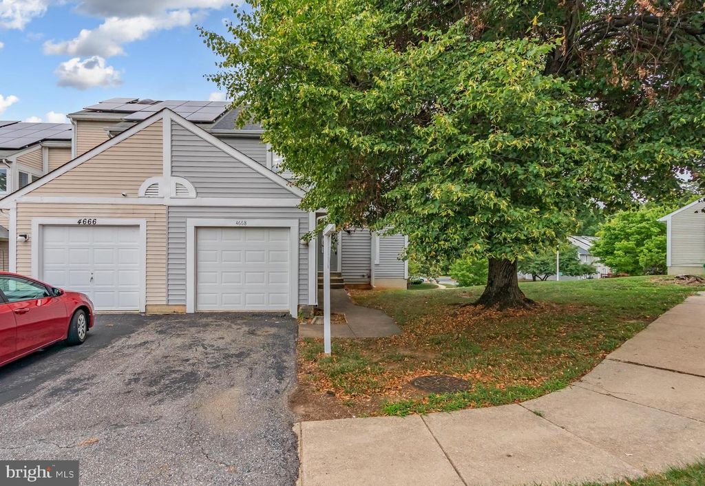 4668 WINTERBERRY LN, Oxon Hill, MD 20745
