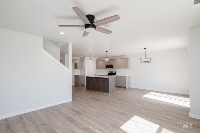 2936 E Mossy Creek Dr, Kuna, ID 83634