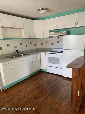 307 Avenue A, Melbourne Beach, FL 32951