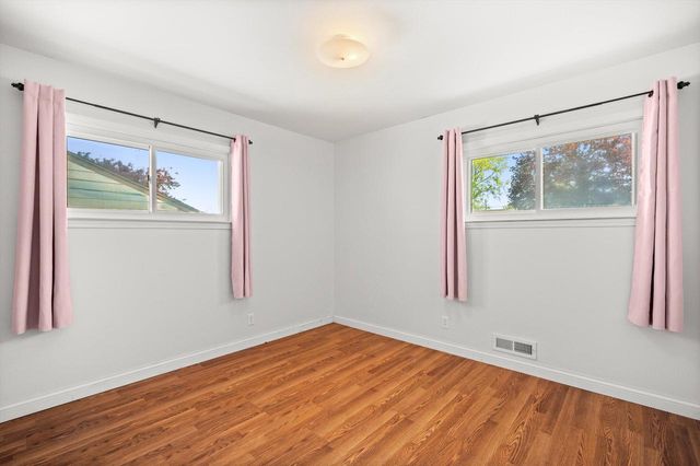 1790 Spruce COURT, South Milwaukee, WI 53172