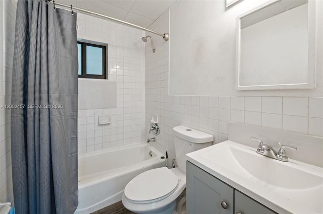 2410 Jackson Street, Hollywood, FL 33020