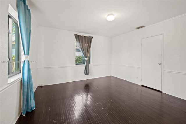 2410 Jackson Street, Hollywood, FL 33020