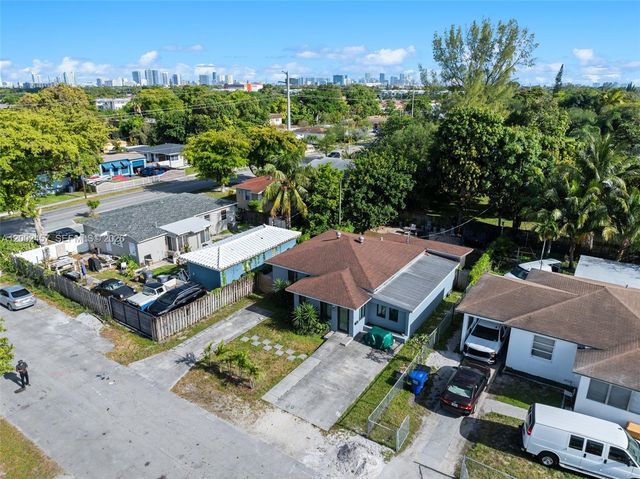 2410 Jackson Street, Hollywood, FL 33020