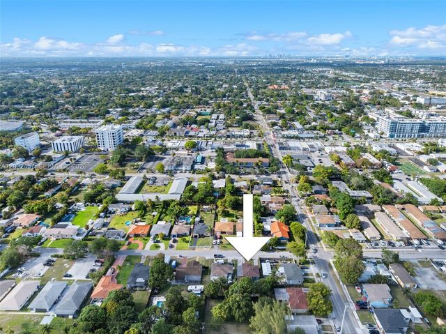 2410 Jackson Street, Hollywood, FL 33020