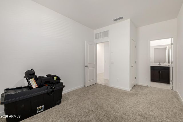 3023 E Lucy Trail, San Tan Valley, AZ 85143