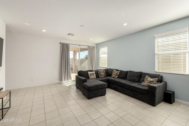 3023 E Lucy Trail, San Tan Valley, AZ 85143