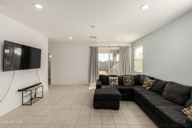 3023 E Lucy Trail, San Tan Valley, AZ 85143