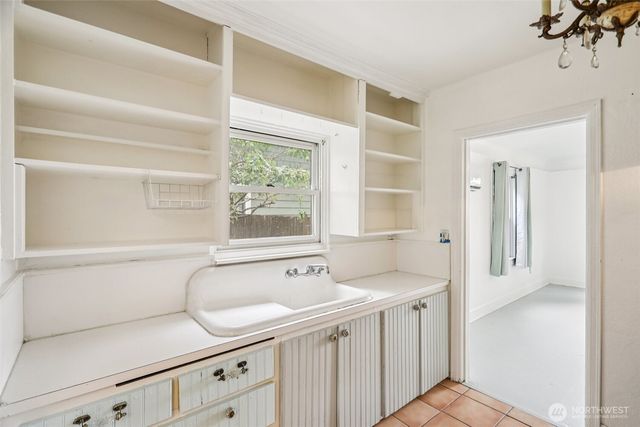 3513 SW 97th Street, Seattle, WA 98126