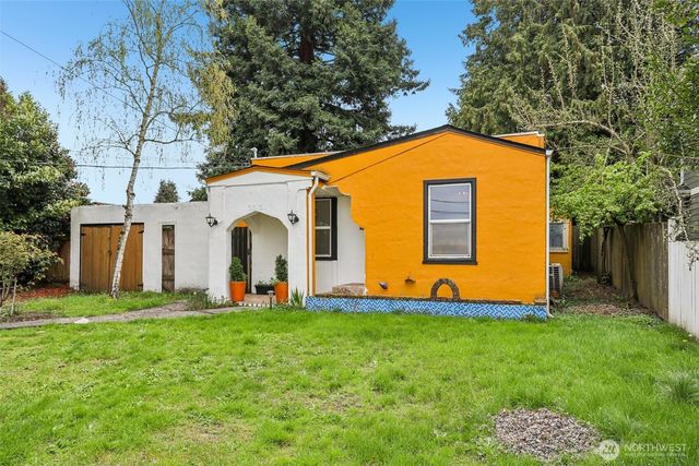 3513 SW 97th Street, Seattle, WA 98126