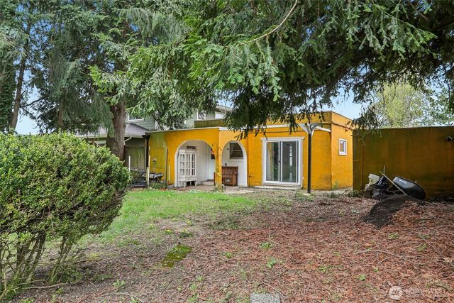 3513 SW 97th Street, Seattle, WA 98126