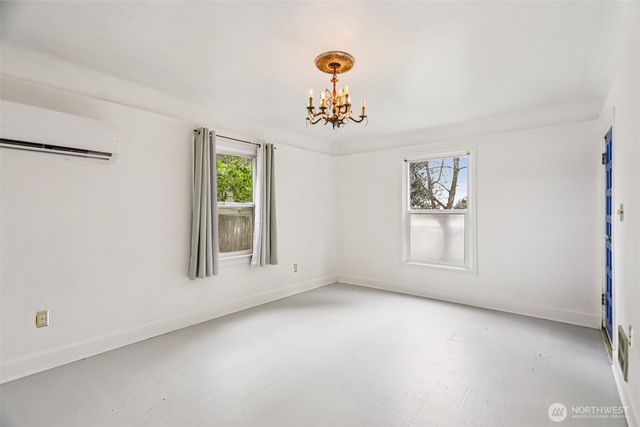 3513 SW 97th Street, Seattle, WA 98126