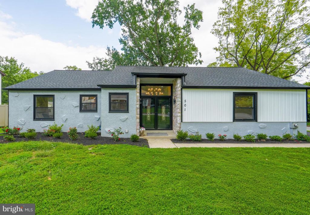 501 FLORA CIR, SPRINGFIELD, PA 19064 — photo 2