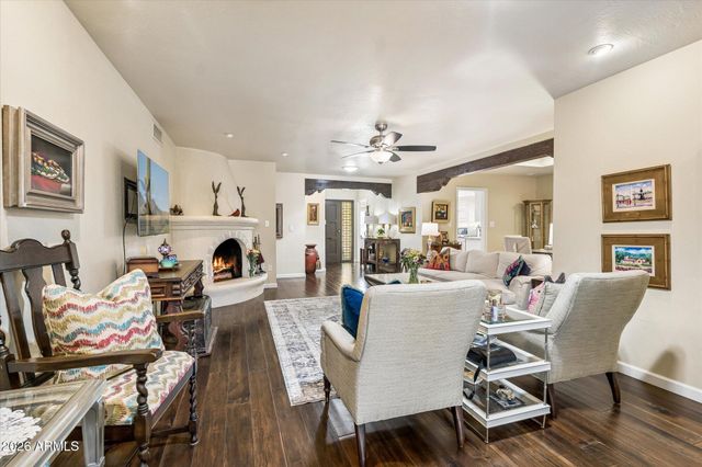 4334 N 40th Street, Phoenix, AZ 85018