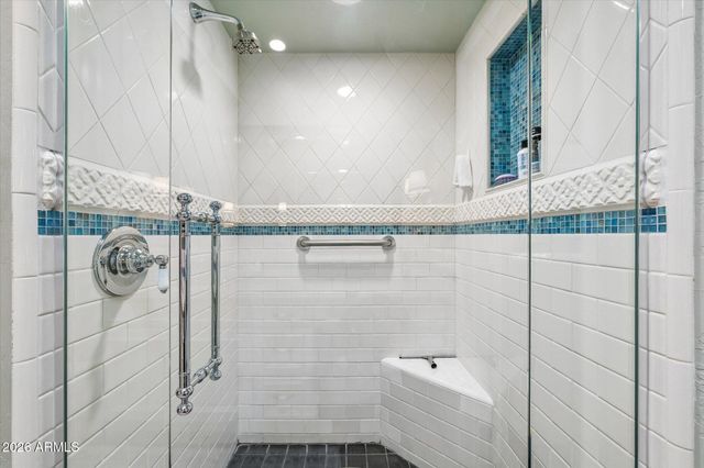 4334 N 40th Street, Phoenix, AZ 85018