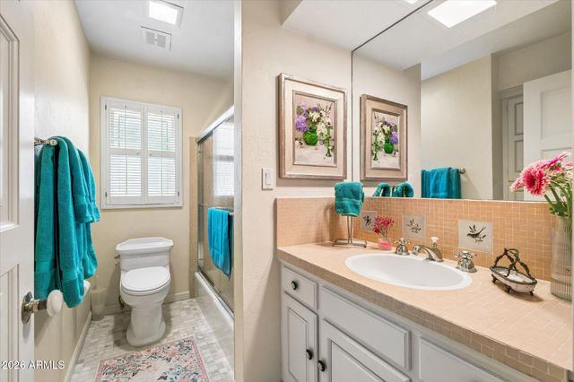 4334 N 40th Street, Phoenix, AZ 85018