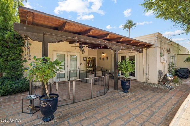 4334 N 40th Street, Phoenix, AZ 85018