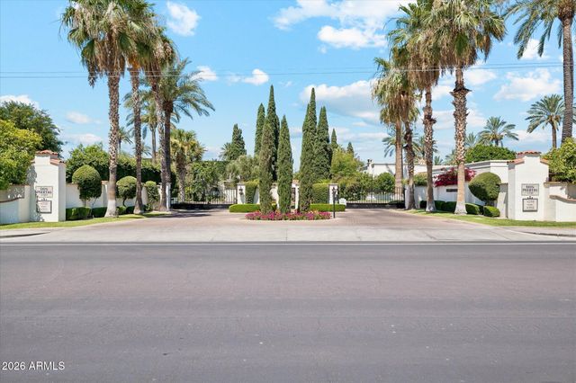4334 N 40th Street, Phoenix, AZ 85018
