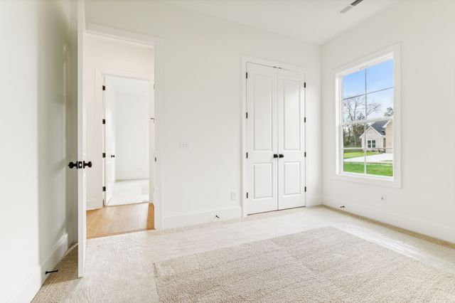 601 Mary Alice Drive, Smyrna, TN 37167