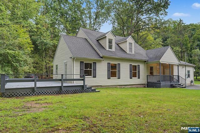 45B Old Mill Road, Chester Borough, NJ 07930