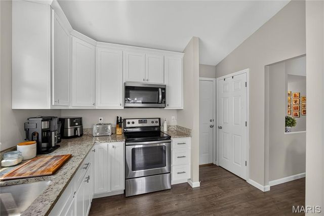12 Constable Court, St Peters, MO 63376