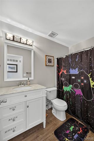 12 Constable Court, St Peters, MO 63376
