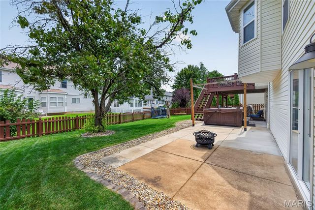 12 Constable Court, St Peters, MO 63376