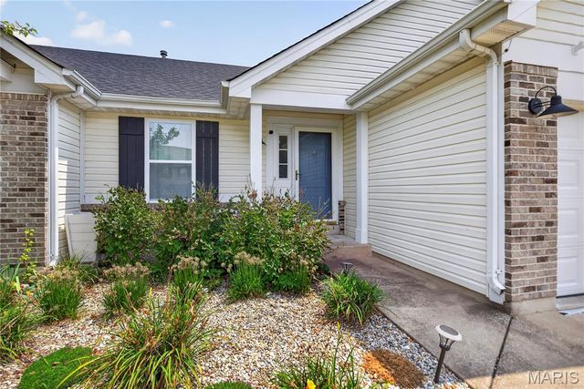 12 Constable Court, St Peters, MO 63376