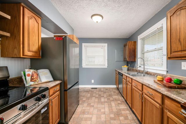 66 Joy Avenue, Delaware, OH 43015