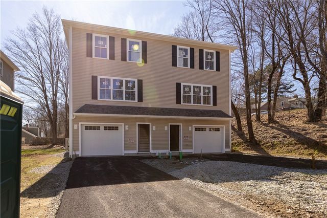 40 Farnum Pike 4, Smithfield, RI 02917