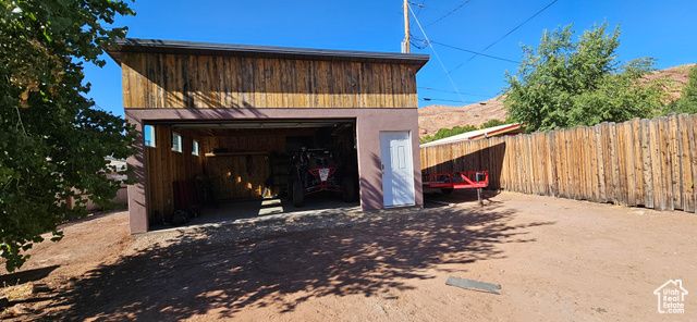499 E 200 S, Moab, UT 84532