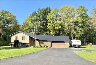 467 Old Pulaski Rd, Neshannock Twp, PA 16105