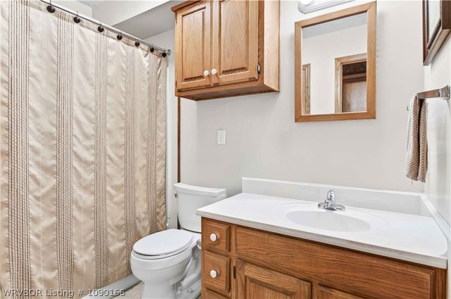 2704 Cedar Valley Drive, Greenwood, AR 72936