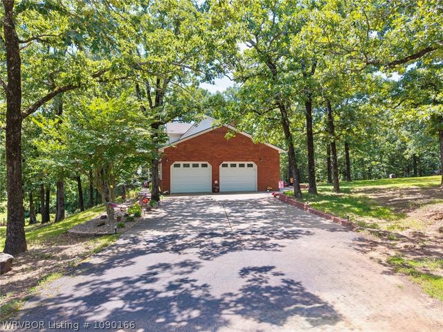 2704 Cedar Valley Drive, Greenwood, AR 72936