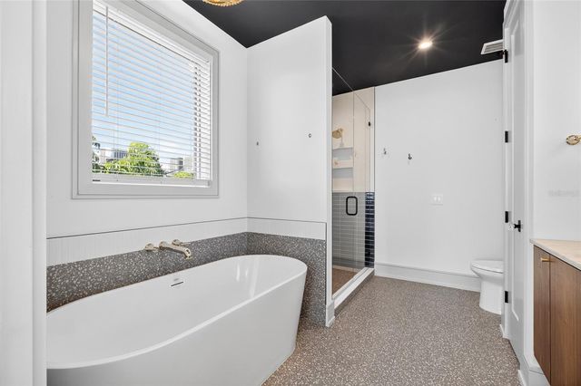 100 12TH STREET N, Bradenton Beach, FL 34217