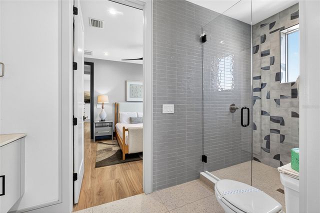 100 12TH STREET N, Bradenton Beach, FL 34217