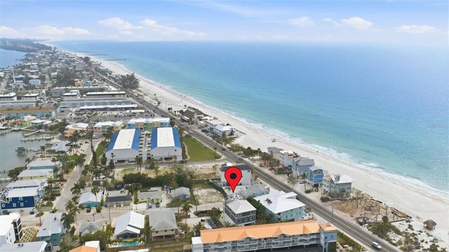 100 12TH STREET N, Bradenton Beach, FL 34217