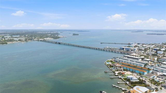 100 12TH STREET N, Bradenton Beach, FL 34217