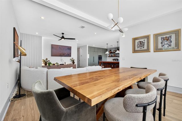 100 12TH STREET N, Bradenton Beach, FL 34217