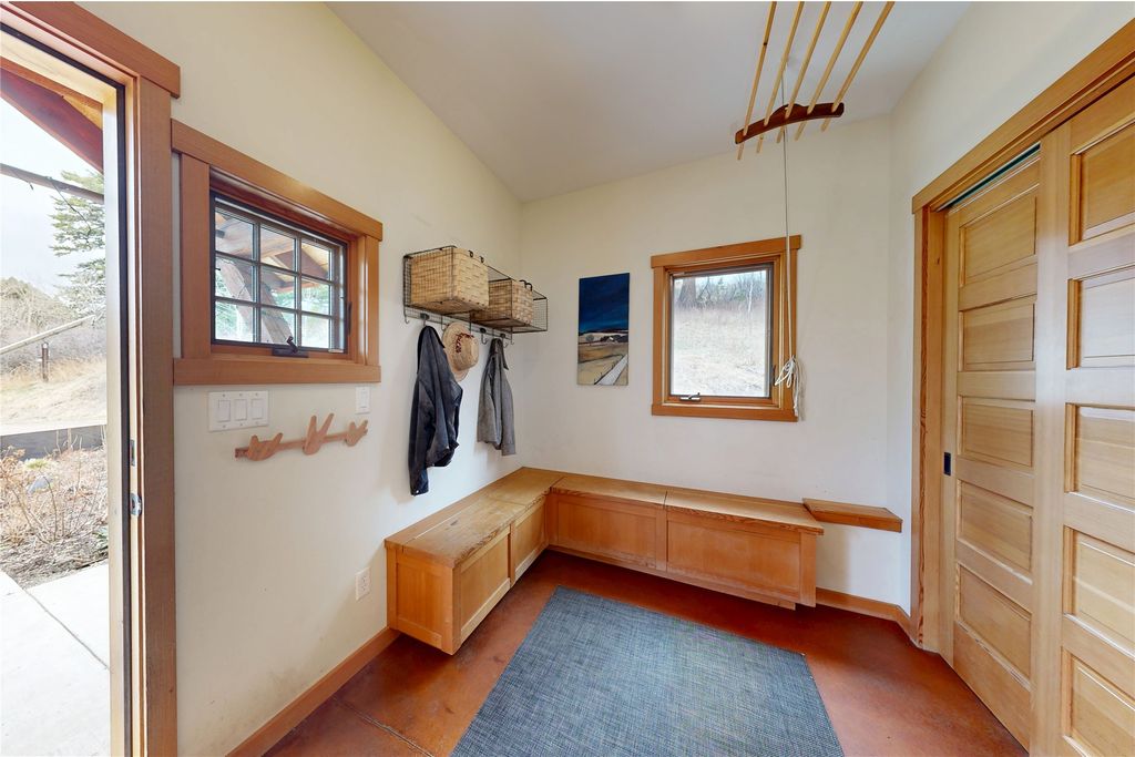 210 Upper Kelly Creek Road, Bozeman, MT 59715 photo 17