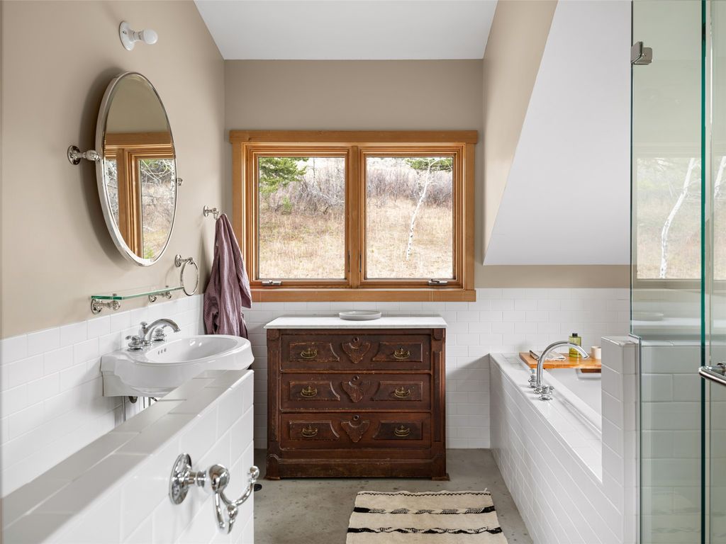 210 Upper Kelly Creek Road, Bozeman, MT 59715 photo 23