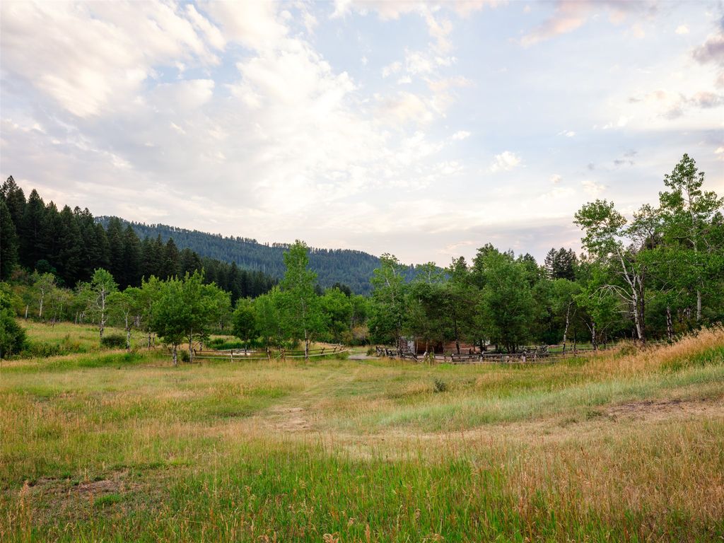 210 Upper Kelly Creek Road, Bozeman, MT 59715 photo 72