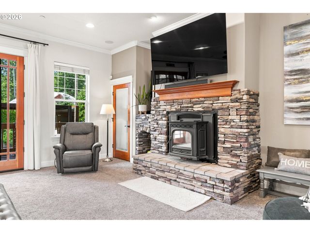 18273 S NANCY JEAN Way, Oregon City, OR 97045