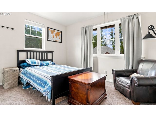 18273 S NANCY JEAN Way, Oregon City, OR 97045