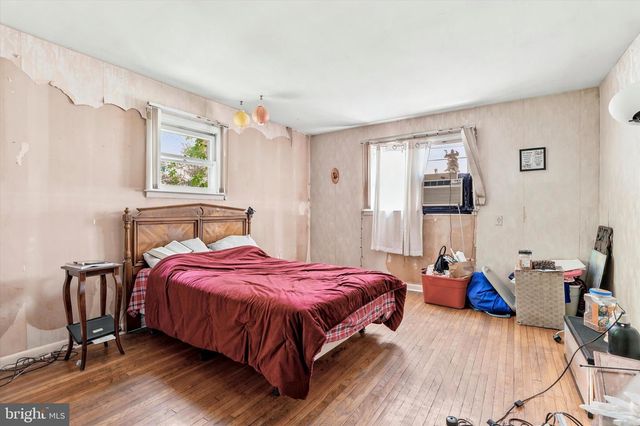 858 HILLDALE RD, Glenside, PA 19038