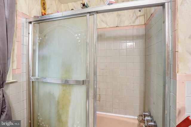 858 HILLDALE RD, Glenside, PA 19038
