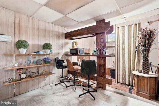 858 HILLDALE RD, Glenside, PA 19038