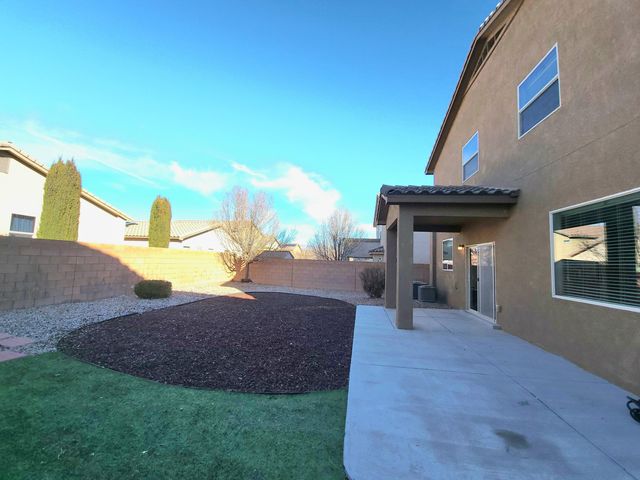 8509 Mock Heather Road NW, Albuquerque, NM 87120