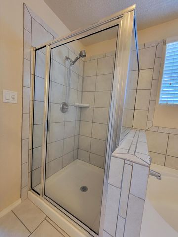 8509 Mock Heather Road NW, Albuquerque, NM 87120