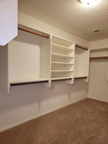 8509 Mock Heather Road NW, Albuquerque, NM 87120