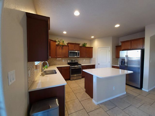8509 Mock Heather Road NW, Albuquerque, NM 87120